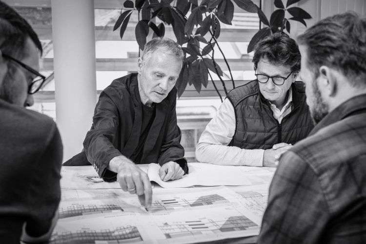 Team bei der Planung